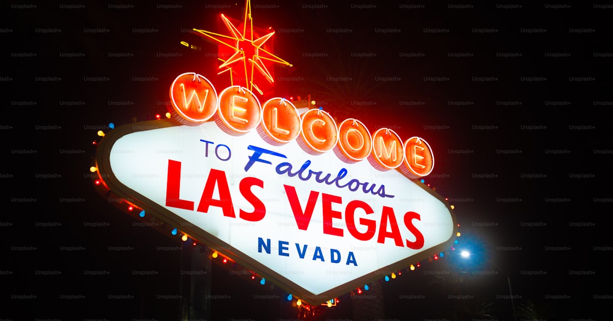 Las Vegas Area Codes Guide: 702 & 725