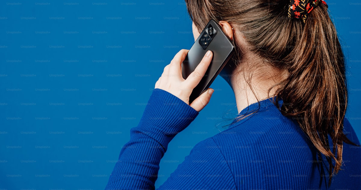 Small Business Communication: Phone vs Text vs Email